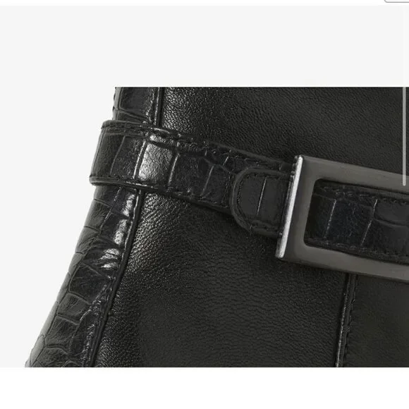 Clarks Maye Grace Leather Ankle Bootie, Black Leather New in Box - Picture 6 of 12